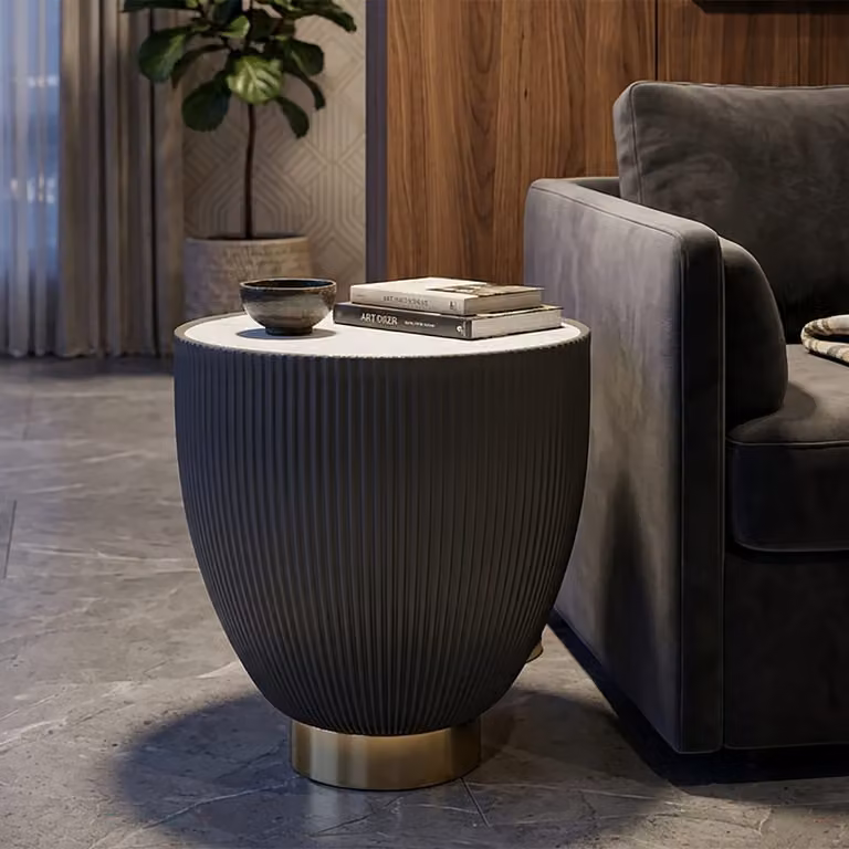 Mesa de centro Mauro Ferretti con tapa de mármol y base en ecopiel gris y dorado, Diámetro: 46 cm, Altura: 45 cm