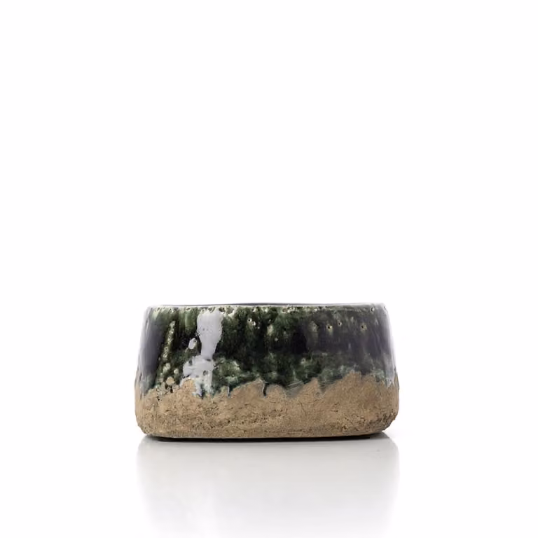 Maceta de cerámica redonda Bazar Bizar en color verde y blanco, An/P/Al: 16,5 x 16,5 x 8 cm