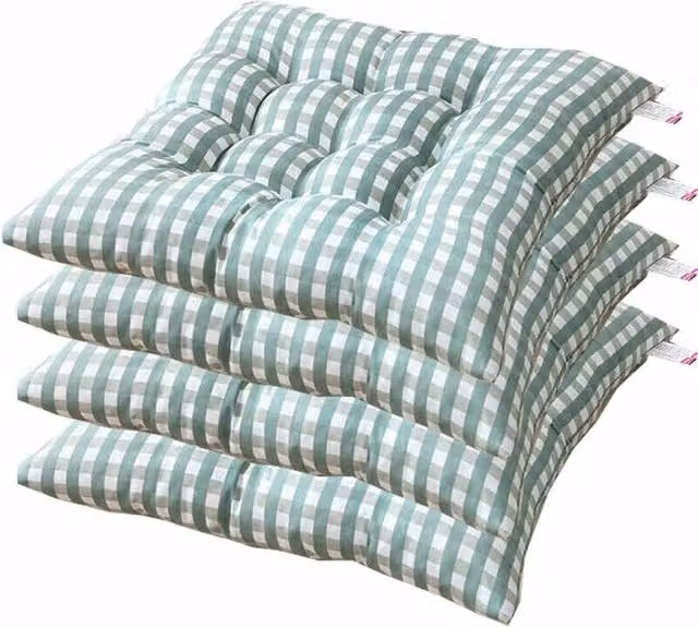 Juego de 4 cojines cuadrados de memory foam LIIYIELA en color verde, An/An/Al: 40 x 40 x 4 cm