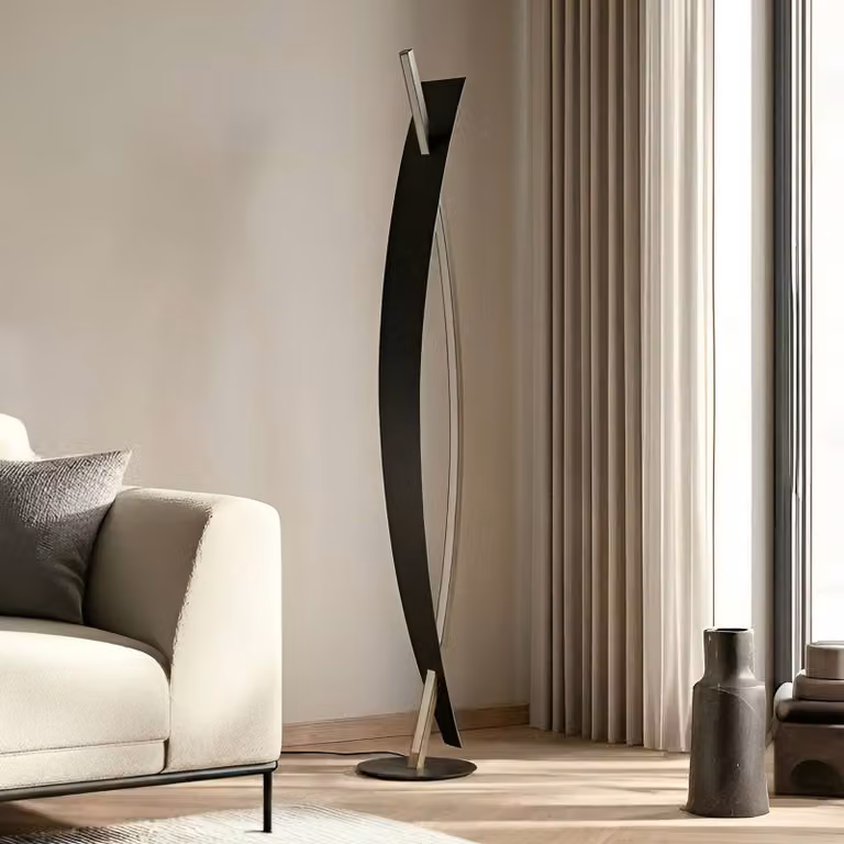 Lámpara de pie LED Marija Lucande de metal con diseño moderno y regulable en negro, ideal para tu salón o comedor, Altura: 140 cm