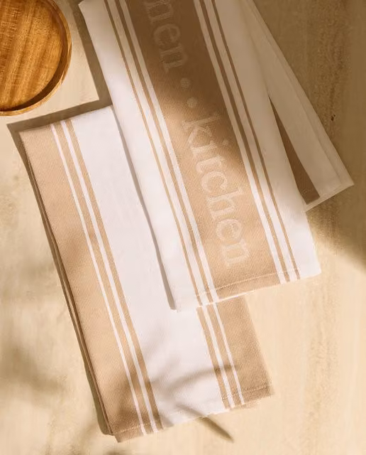 Set de 2 paños de cocina de algodón con rayas beige Kitsail de El Corte Inglés