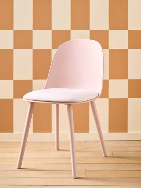 Silla infantil Vertbaudet en terciopelo rosa para habitación infantil