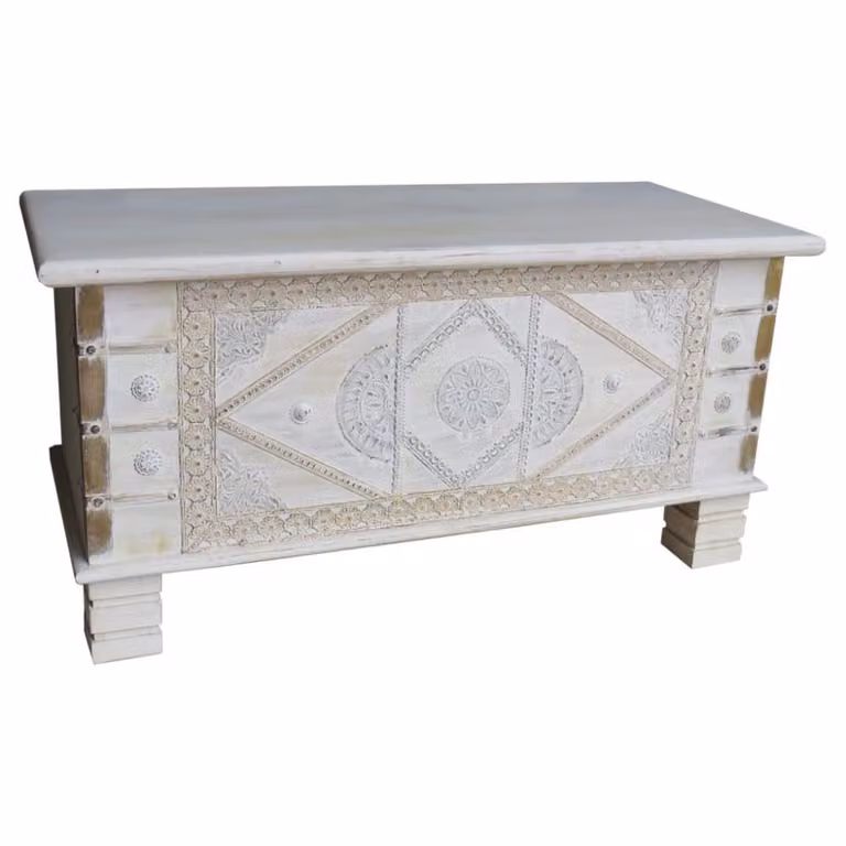 Baúl de madera de mango Wanderlust deco con acabado artesanal blanco y diseño floral An/P/Al: 90 x 40 x 45 cm