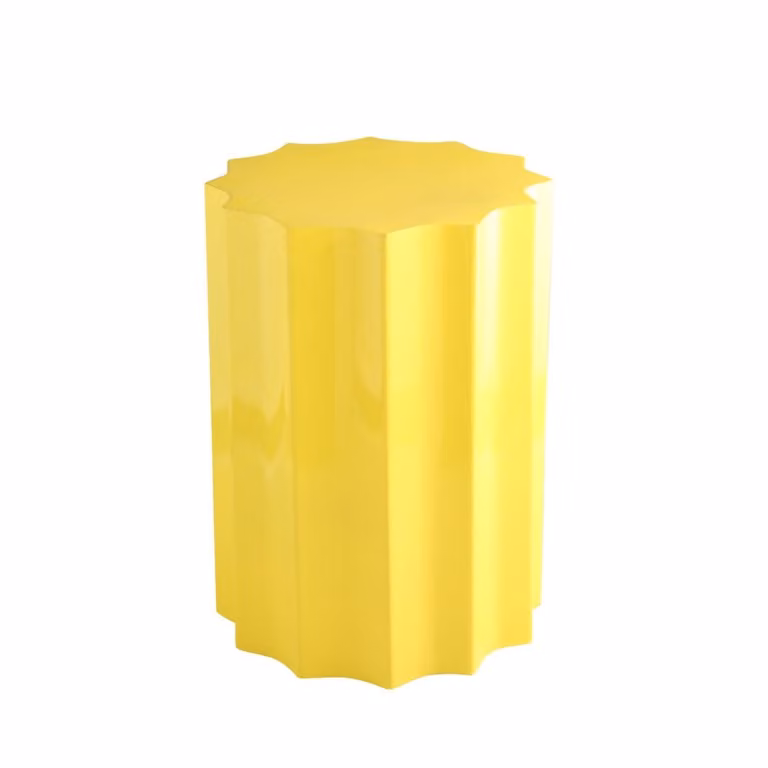 Mesa auxiliar redonda de metal en color amarillo con diámetro de 33,5 cm