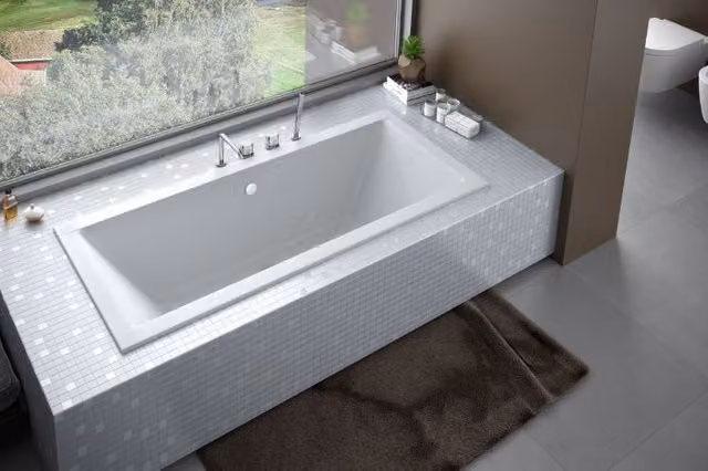 Bañera rectangular exenta Emilia Slim de Azura Home Design en color blanco, An/P: 190 x 90 cm