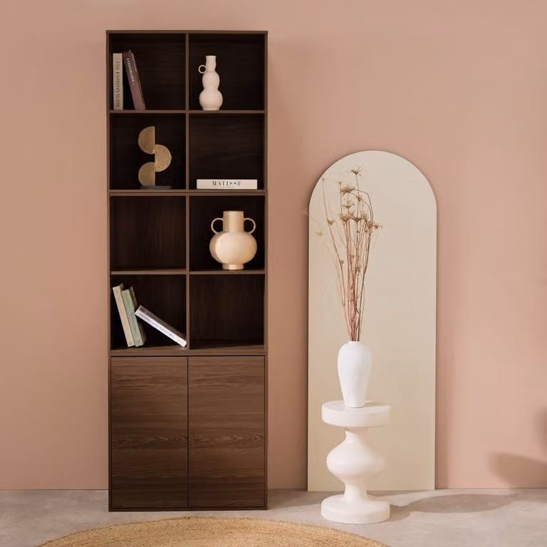 Estantería modular Sweeek con 8 nichos y 2 puertas en color nogal, An/P/Al: 70 x 35 x 70 cm