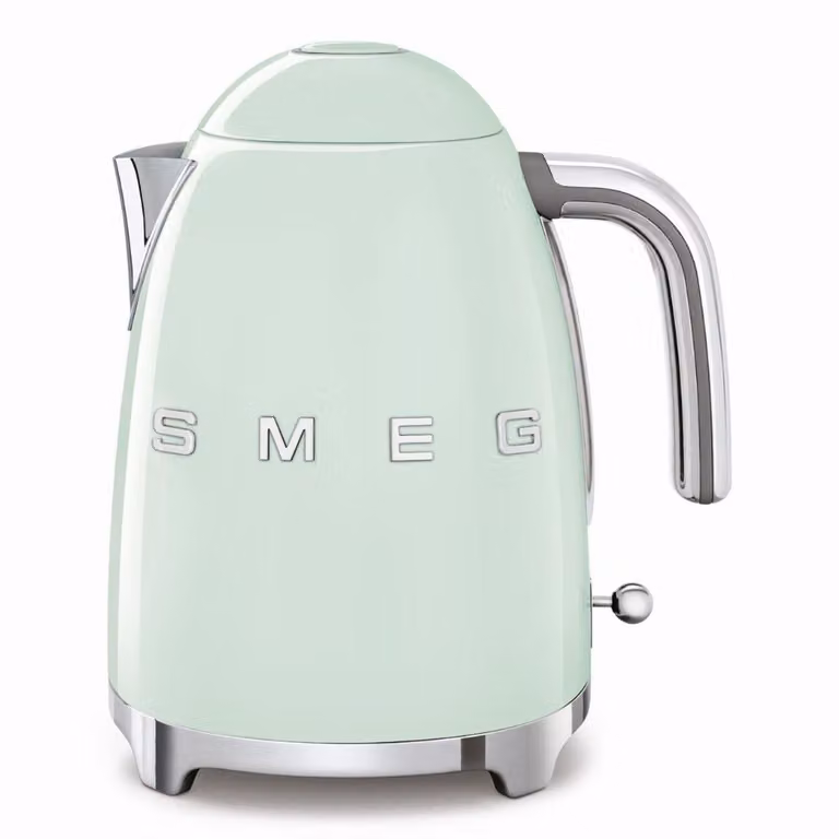Hervidor eléctrico Smeg estilo retro años 50, capacidad 1,7 l, 2400 W, color verde