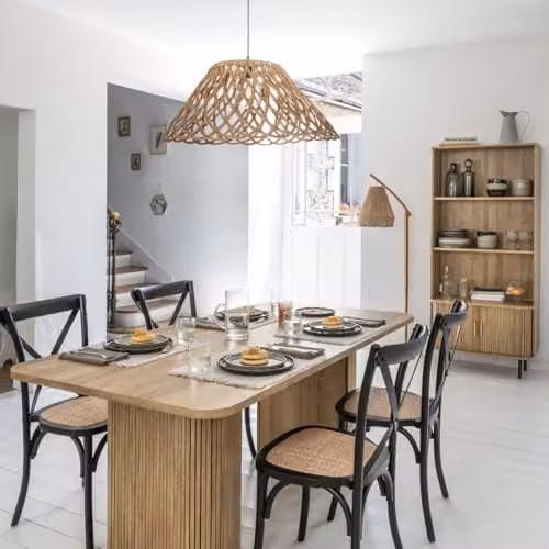 Biblioteca Atmosphera de 3 niveles con 2 puertas en color marrón y negro, fabricada en madera y MDF, diseño moderno para salón u oficina, An/P/Al: 131 x 18,1 x 46,5 cm