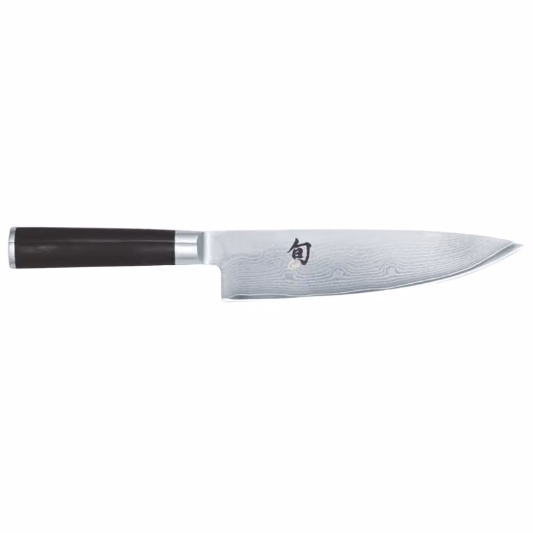 Cuchillo de chef Kai Shun Classic de acero inoxidable color plata con mango de madera de 20 cm