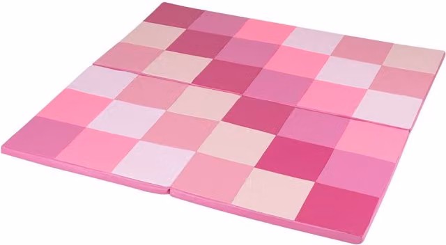 Set de alfombra de juegos plegable para bebés NORTHIX en color rosa, fabricada en espuma con acabado de piel sintética y diseño patchwork