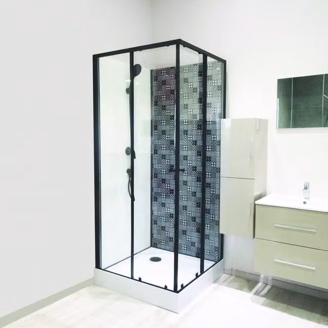 Cabina de ducha Ondee con diseño de cemento y acabado negro, incluye sistema de ducha con termostato y alcachofa, An/P/Al: 90 x 90 x 207 cm