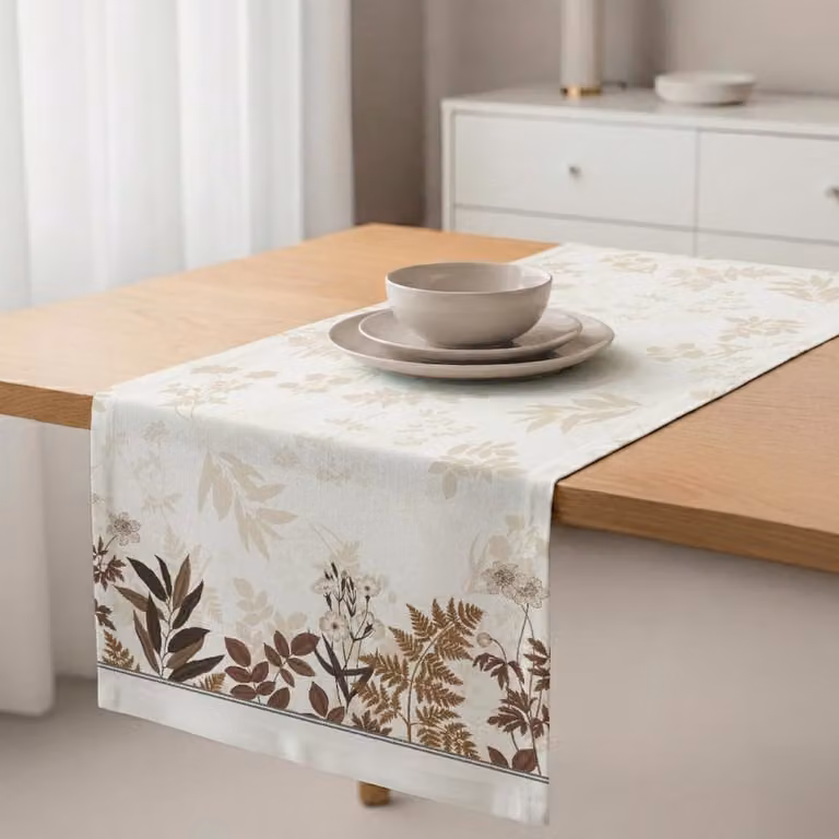 Camino de mesa floral Naf Naf de algodón en color beige y marrón An/P: 50 x 150 cm