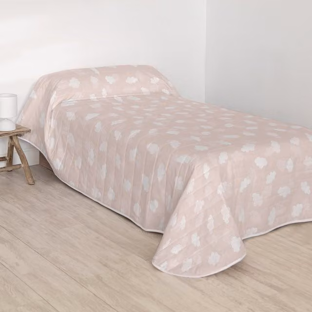 Colcha acolchada Clouds pink para niños de Basic Kids en algodón, An/P: 200 x 260 cm
