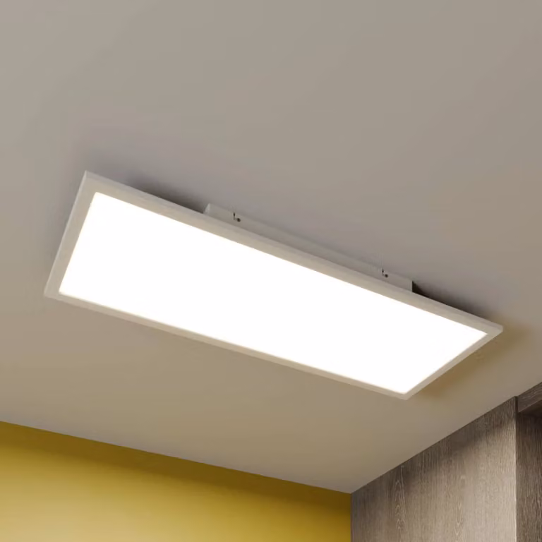 Lámpara de techo LED Luay de Lindby, atenuable con mando a distancia, color blanco, diseño moderno para cocina
