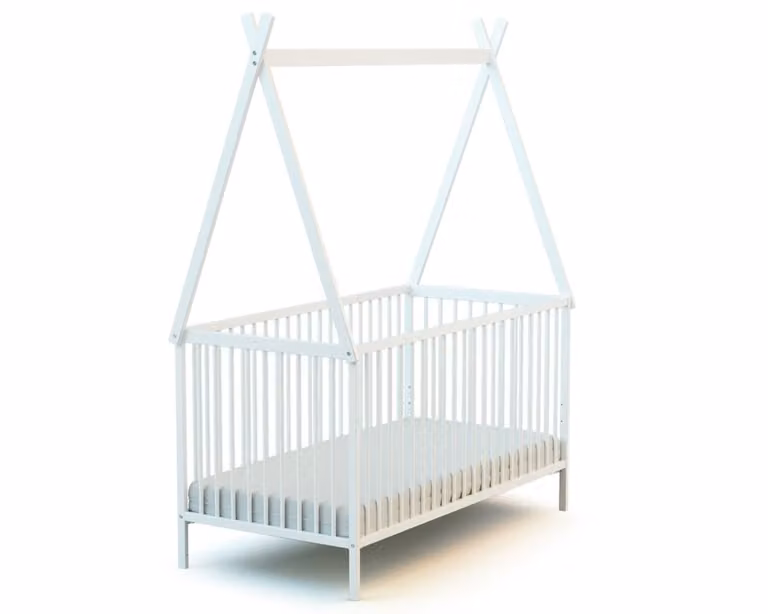 Cuna de madera de haya Webaby con estructura de casa y estilo escandinavo en color blanco, An/P/Al: 144 x 70 x 80 cm