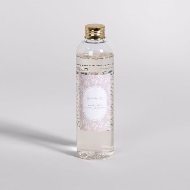 Recambio para difusor de varillas Maisons du Monde aroma ámbar gris, notas orientales, especiadas y amaderadas, 200 ml