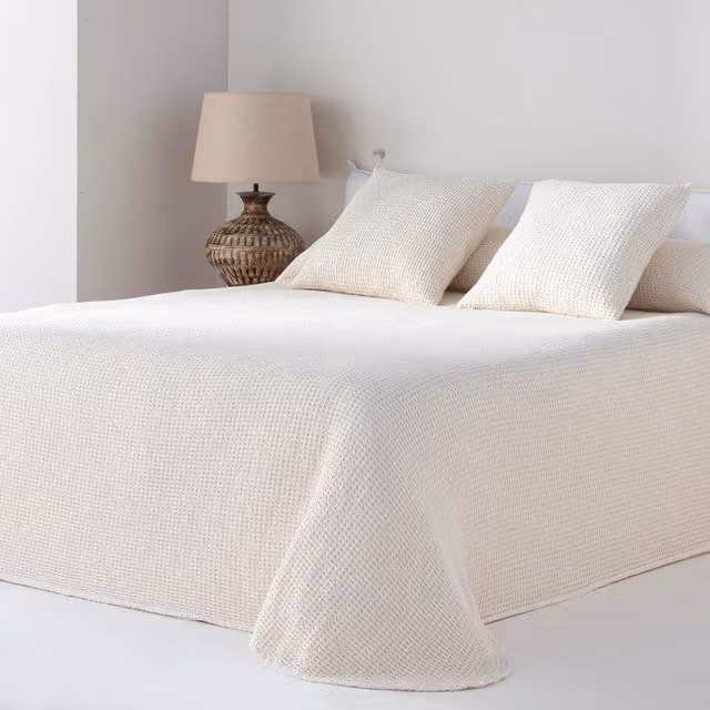 Colcha Bouti Ayala Cotton Artean de Algodón Jacquard Waffle Nido de Abeja Beige An/P/Al: 280 x 270 cm